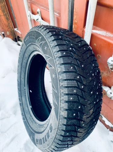 фото протектора и шины Ice Blazer WST3 Шина Sailun Ice Blazer WST3 165/65 R14 79T