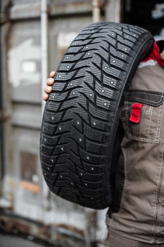 фото протектора и шины Ice Blazer WST3 Шина Sailun Ice Blazer WST3 165/65 R14 79T